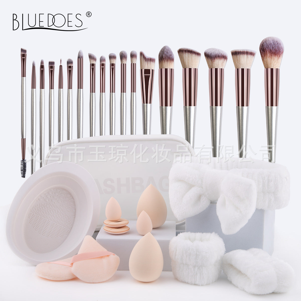 Cross-border makeup brush suit 31-piece set combination beauty egg powder puff portable storage bag foundation brush beauty wholesale